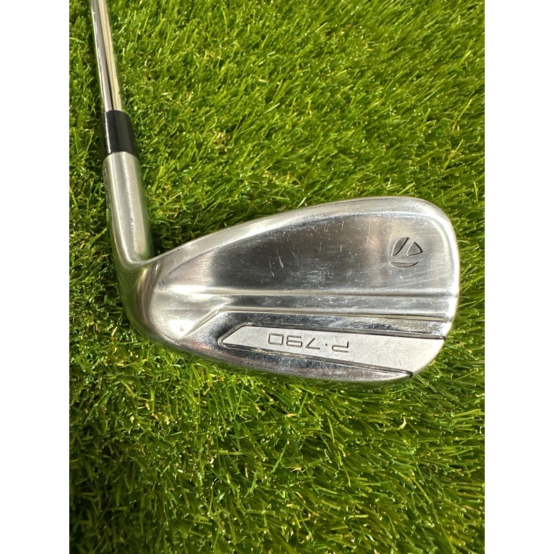 TaylorMade P790 AW Wedge