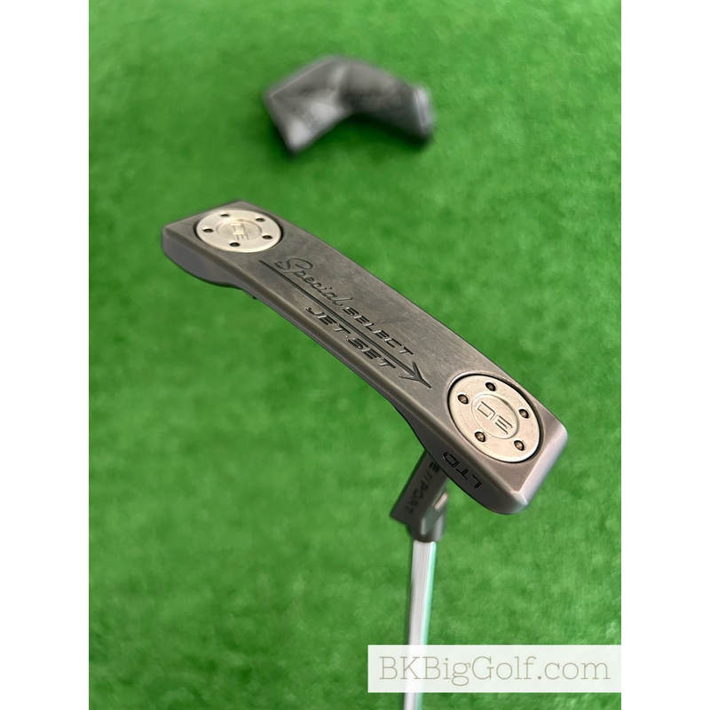 Titleist Scotty Cameron Jet Set Newport Limited Release Black 35 Putter + Headcover