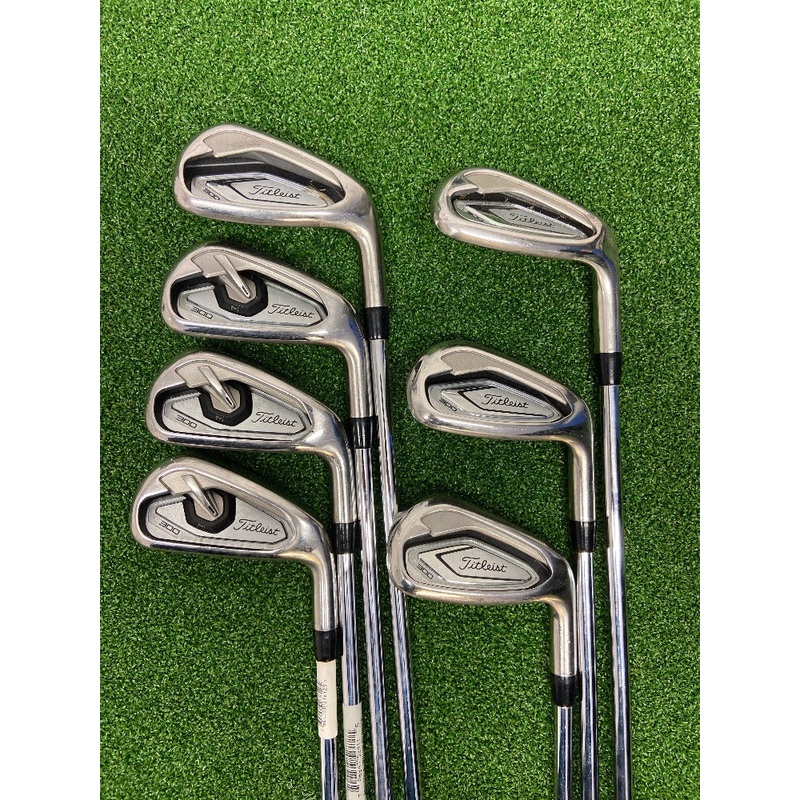 Titleist T300 Golf Irons – Secondhand