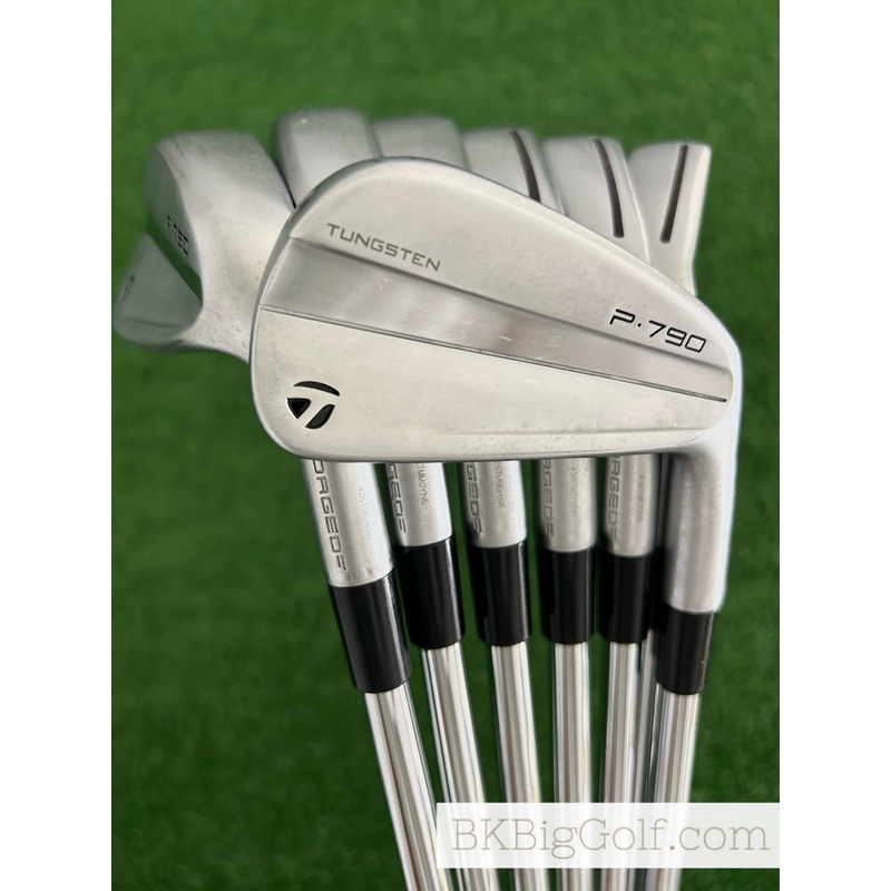 Taylormade P790 23 Forged Iron Set 4-P / Dynamic Gold X100 Extra Stiff