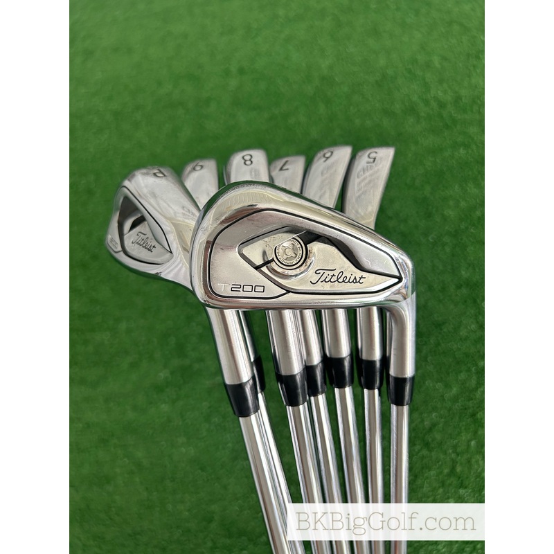 Titleist T200 Forged Iron Set 4-P /NS Pro Modus Tour 105 Stiff