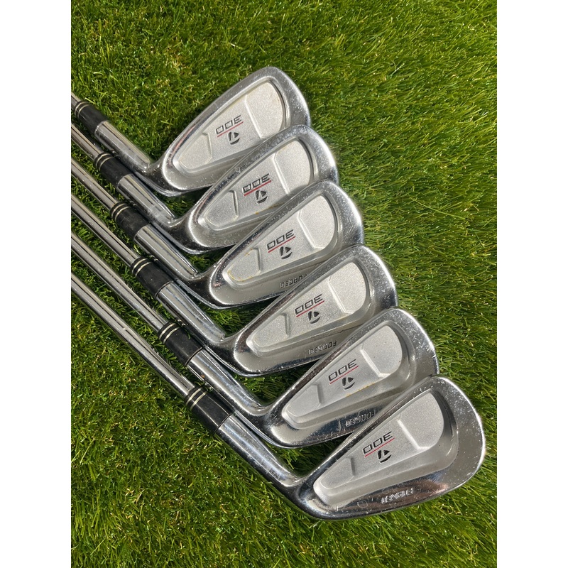 TaylorMade 300 Forged 3-9 Irons no 4