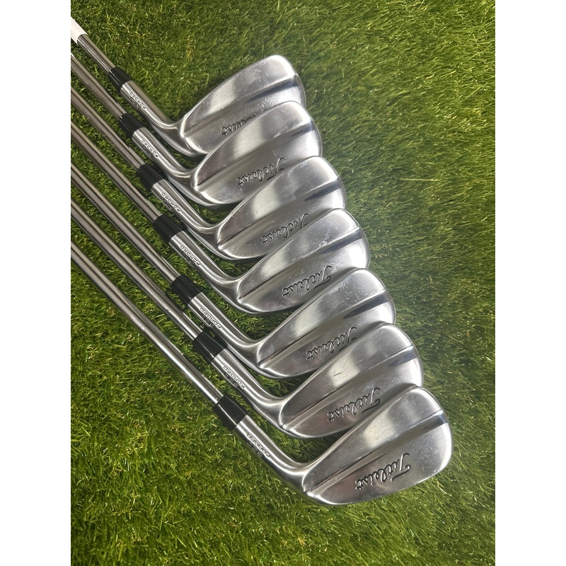 Titleist 620 Forged 4-PW Irons