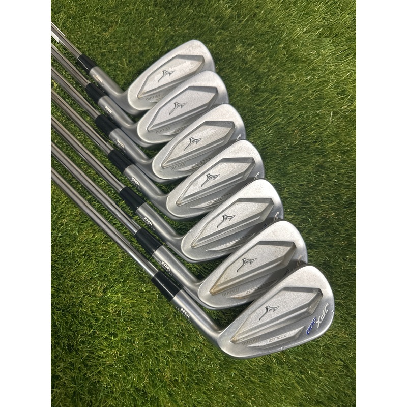 Mizuno JPX 900 4-PW Irons