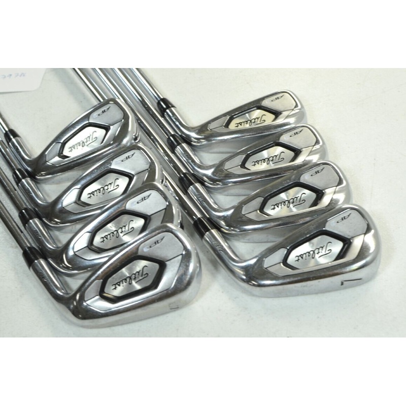 Titleist 718 AP3 4-PW,48* Iron Set Right Regular Flex AMT Red Steel # 179786