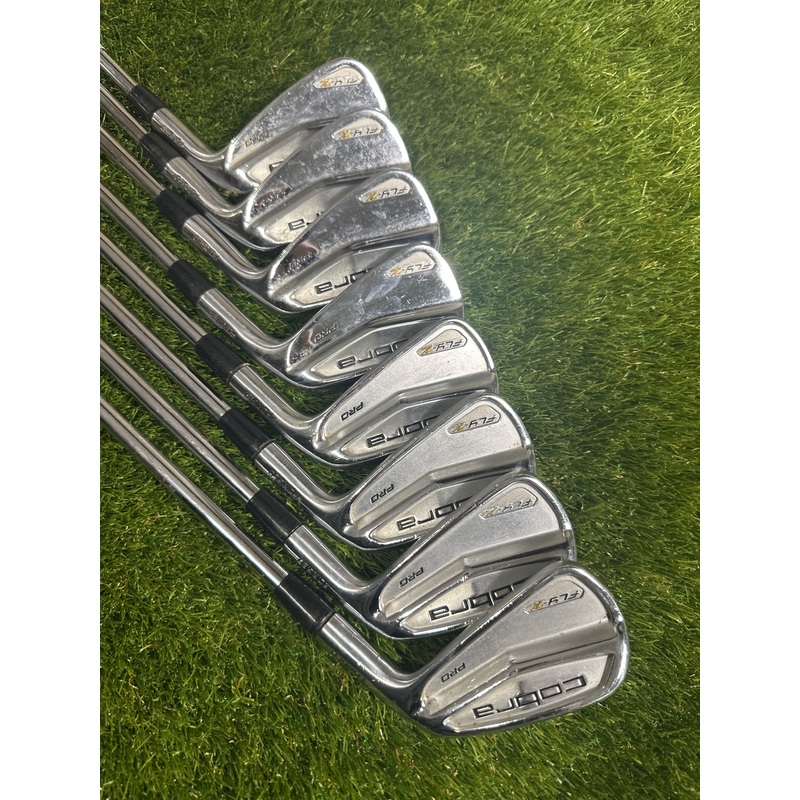 Cobra Flyz Pro 3-PW Irons